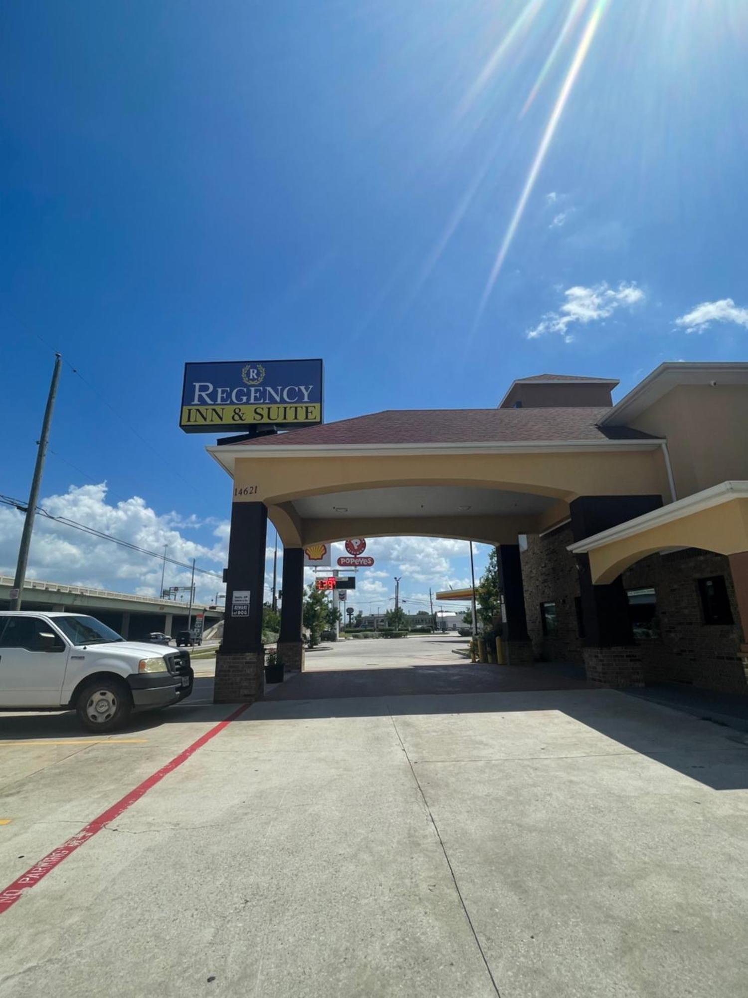 Regency Inn & Suites Houston Extérieur photo